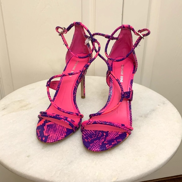 Gianni Bini Pink & Purple Kameela Snake Skin Heels - Picture 7 of 9